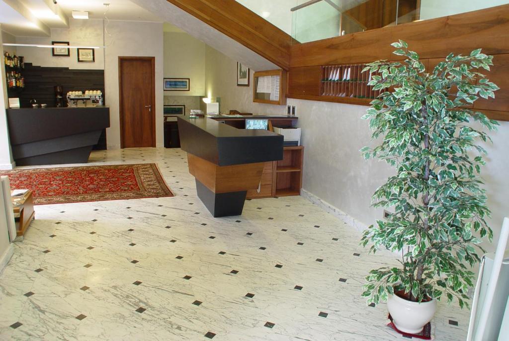 Iris Hotel Génova